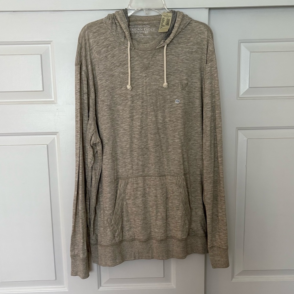 American Eagle Men's gray Hoodie with Drawstrings